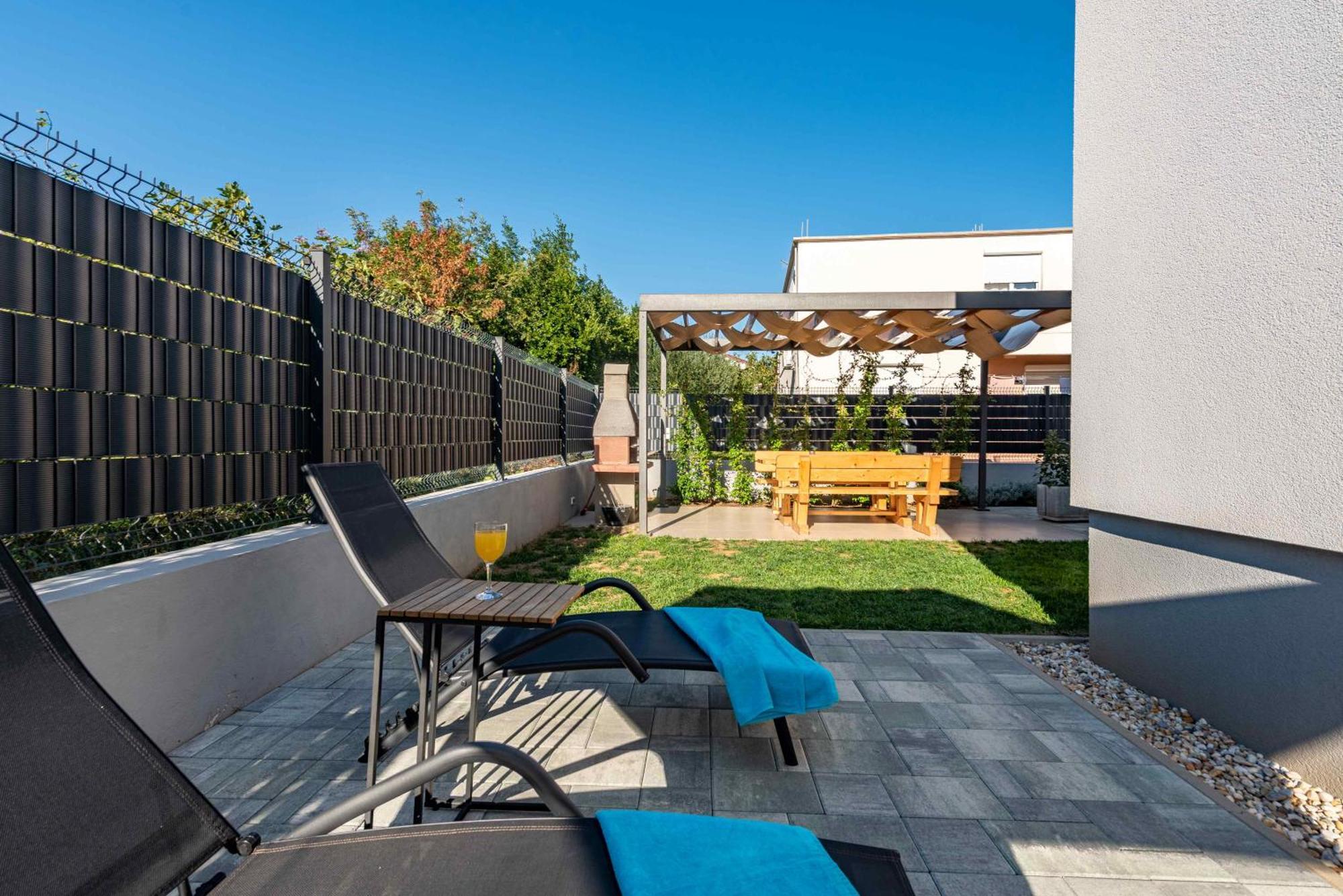 Apartmani Diva Zadar Buitenkant foto